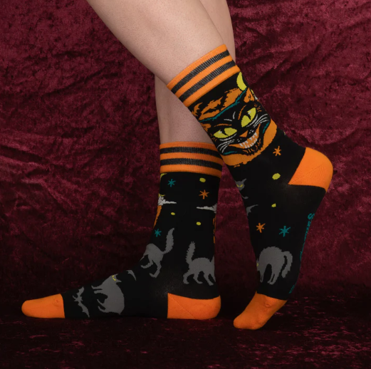 VINTAGE BLACK CAT CREW SOCKS